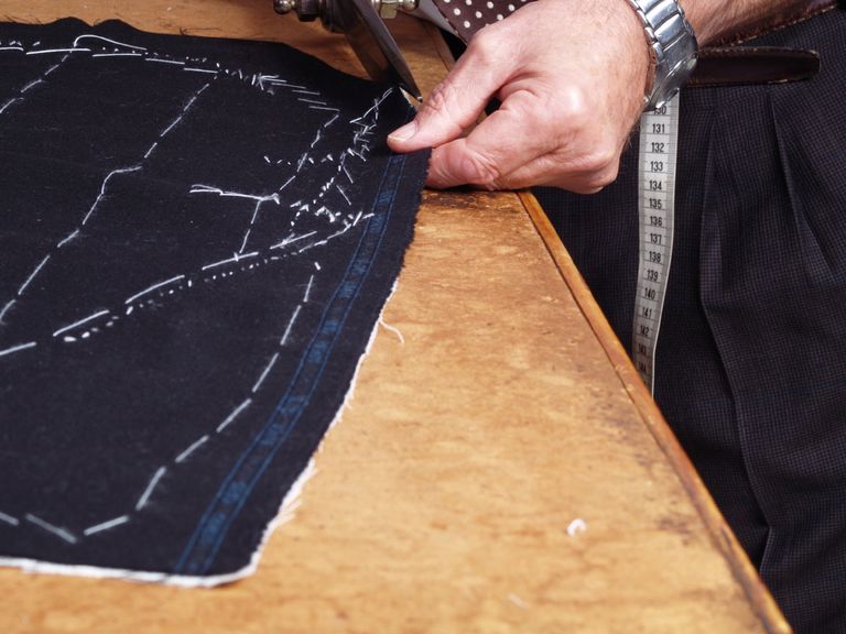 suit pattern cutting
